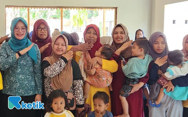 Thumbnail TP PKK Situbondo Salurkan 690 Paket PMT Untuk Pemulihan Gizi Stunting