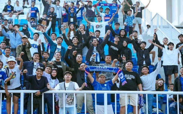 Thumbnail Berita - Jelang Arema FC vs Persib, 4 Ribu Tiket Telah Terjual