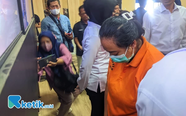 Thumbnail Tragedi Kopi Sianida ala Pacitan: Beri Racun Akibat Panik Terlapor Pencurian