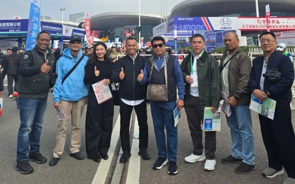 Thumbnail Berita - Raja Sawit Haji Rasyid Didampingi Ketua HKTI Kota Malang Arifin Hadiri Agriculture Expo di Wuhan