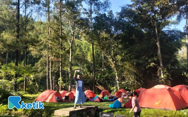 Thumbnail Berita - Serunya Camping Rasa Glamping di Wana Wisata Taman Kemesraan Malang, Cuma Rp200 Ribu untuk Lepas Penat!