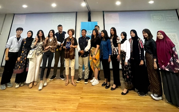 Thumbnail BEM Unair Kunjungi IFI Surabaya untuk Mengenal Budaya Prancis