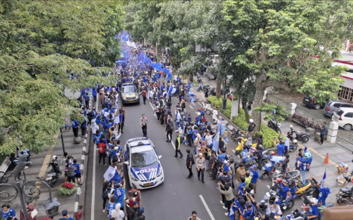 Thumbnail Berita - Berikut Rute Lengkap Pawai Juara Persib di Kota Bandung Hari Ini