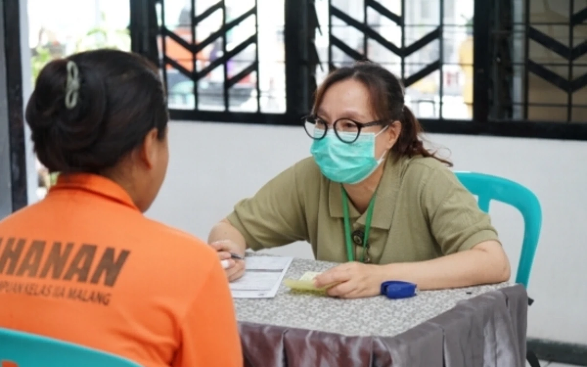 Thumbnail Berita - Lapas Perempuan Malang Gelar VCT Mobile, Pastikan Warga Binaan Baru Bebas Penyakit Menular