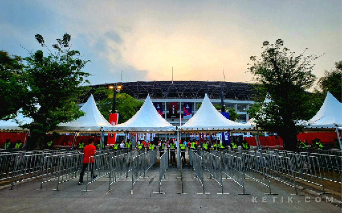 Thumbnail Berita - Mau Tonton Timnas Indonesia di Stadion GBK? Begini Berlapisnya Sterilisasi Masuk dan Barang Bawaan