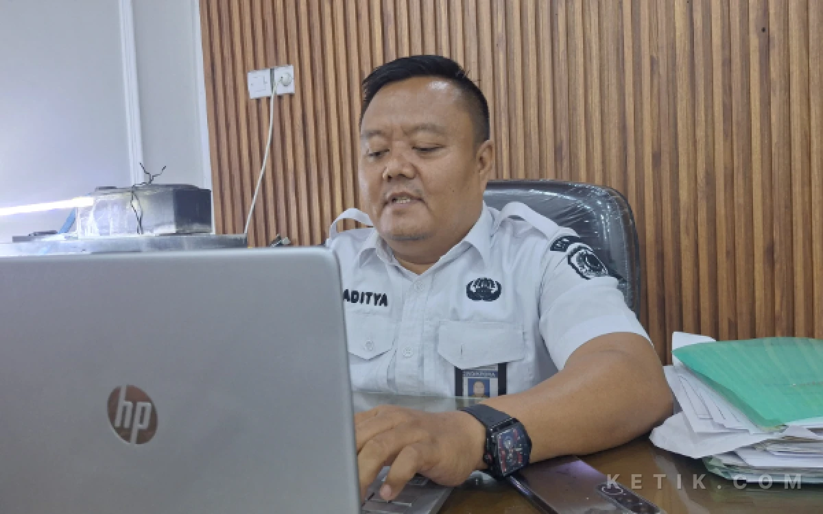 Thumbnail Berita - Petaka Outing Class, Ratusan Siswa SD di Brebes Terlantar Ditinggal Biro Perjalanan di Rest Area