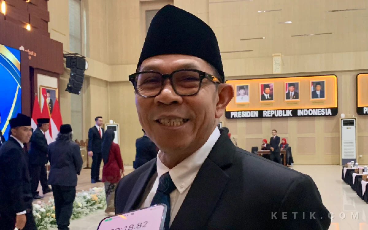 Thumbnail Berita - Sebaya Diluncurkan! Wali Kota Batu Cak Nur Dorong Gerakan Ayah Antar Anak di Hari Pertama Sekolah
