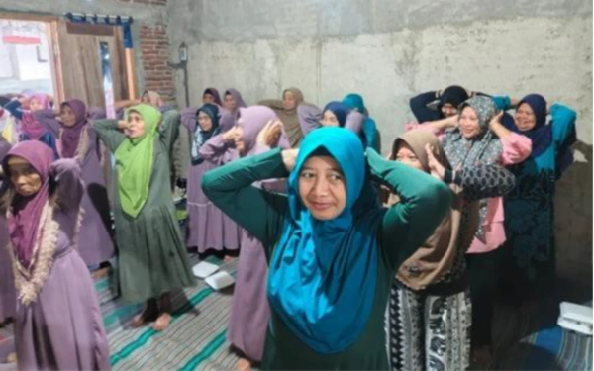 Thumbnail Berita - Mahasiswa Unitri Latih Kader Posyandu dan Edukasi Pencegahan Stunting di Putukrejo Wagir