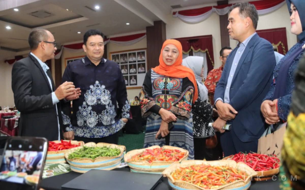 Thumbnail Berita - ‎Gubernur Khofifah Fasilitasi Peluang Ekspor, Tempe Produk Unggulan Kabupaten Malang Dilirik Pasar Jepang ‎