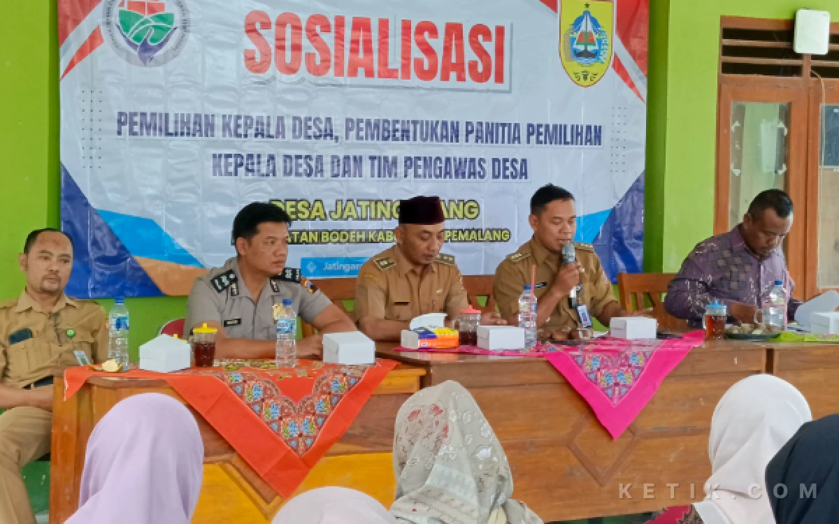 Thumbnail Berita - Panitia Pilkades Jatingarang Pemalang Dibentuk, Camat Bodeh Tekankan Netralitas dan Kepatuhan Tahapan
