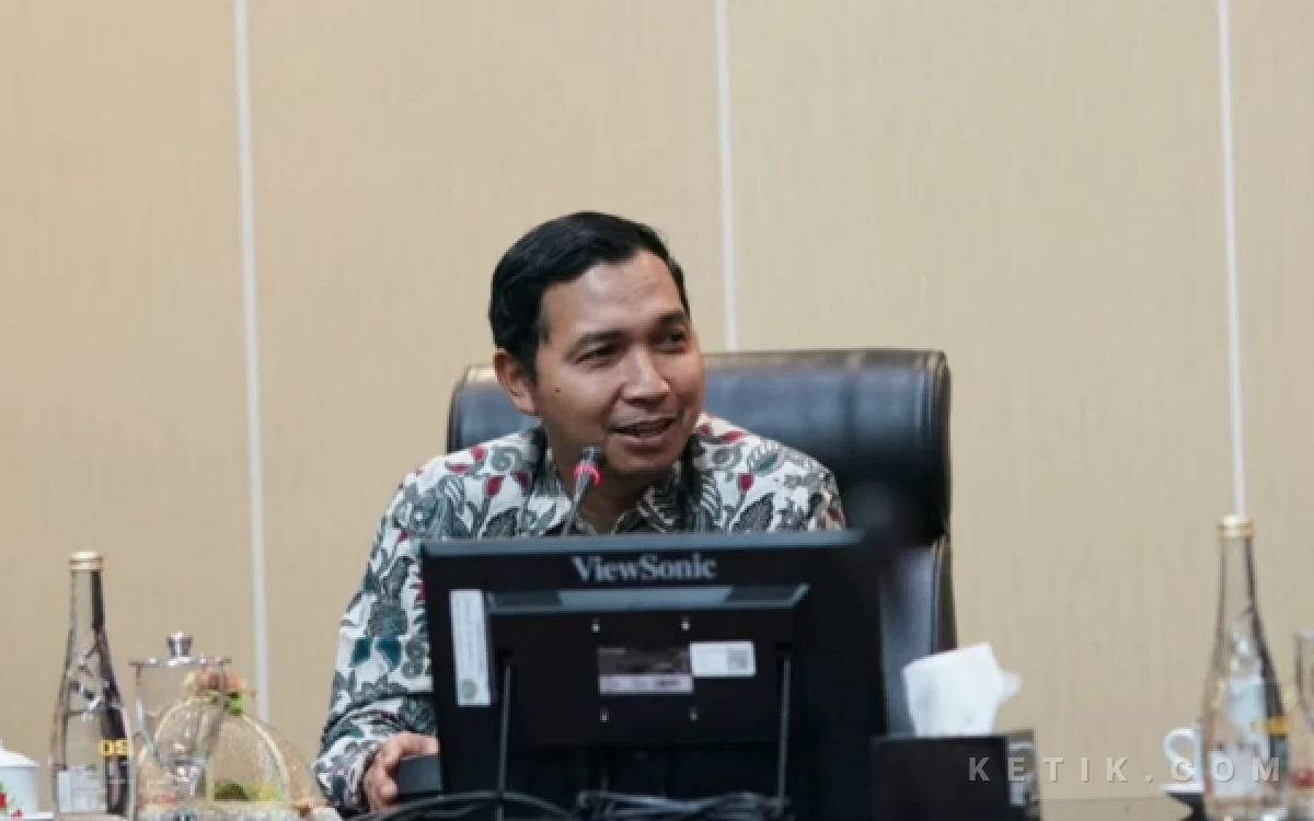Thumbnail Berita - Konser Dewa 19 di Madiun, Plt Wali Kota Paparkan Detail Kegiatan