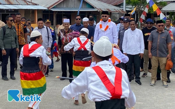 Thumbnail Berita - Bassam Kasuba Ajak Warga Kayoa Bersatu, Tinggalkan Riak Pilkada Lalu