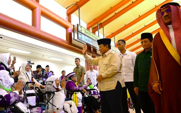Thumbnail Berita - Prabowo Resmikan Terminal 2F Bandara Soekarno-Hatta Khusus Haji dan Umrah