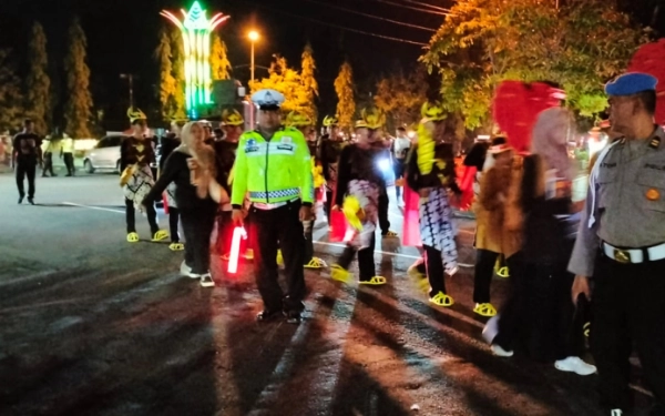 Tradisi Unik Lebaran di Indonesia: Dari Takbir Keliling hingga Grebeg Syawal