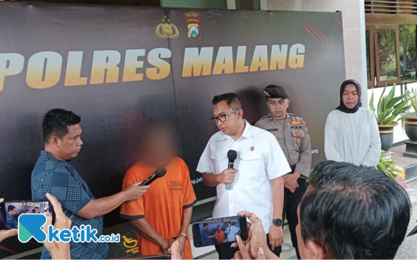 Thumbnail Bejat! Ayah di Kabupaten Malang Ini Tega Cabuli Anak Kandung, Kini Ditahan Polisi