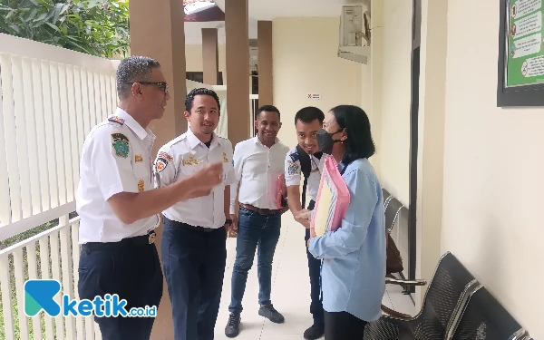 Thumbnail Dishub Sidoarjo Ingin Ambil Parkir dari PT ISS, Hakim: Silakan Berunding Lagi