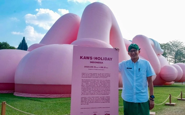 Menparekraf: Pameran "KAWS: Holiday Indonesia" Jadi Promosi Efektif Prambanan ke Mata Dunia