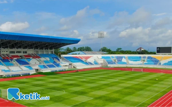 Thumbnail Jelang Stadion Kanjuruhan Perdana Digunakan, Berikut The Dream Team Arema Legend