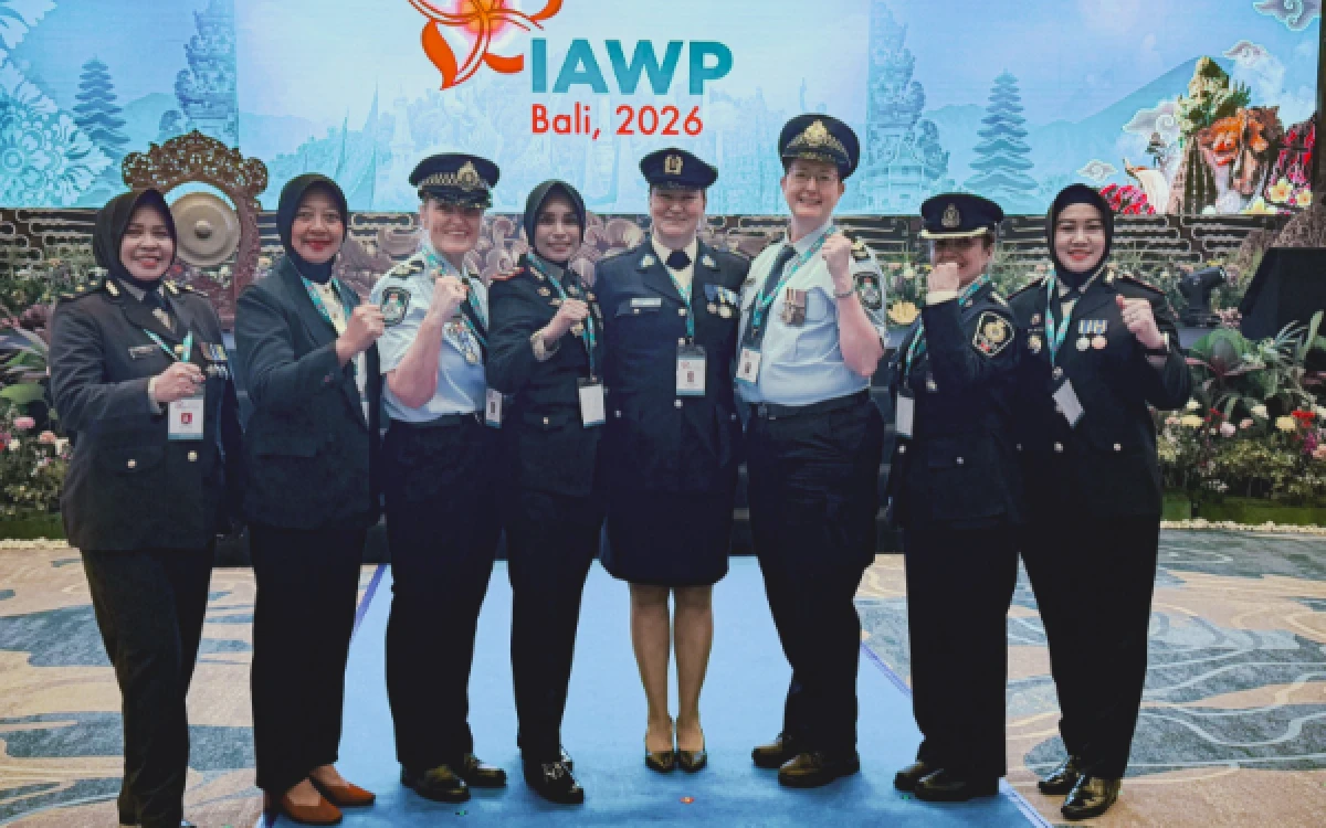 Thumbnail Berita - Wakili Polres Se-Jatim di IAWP 2026 Bali, Kompol Diana Perkuat Strategi Polresta Malang Kota