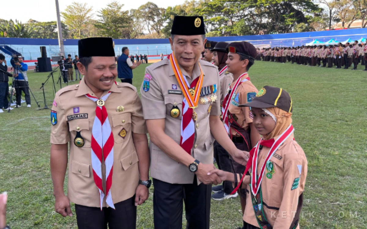 Thumbnail Berita - Wali Kota Malang Tegaskan Pramuka Garuda Harus Jadi Teladan Masyarakat