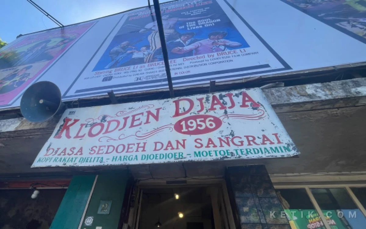 Thumbnail Berita - Klodjen Djaja: Secangkir Kopi, Hadirkan Nostalgia Malang Era 1950-an