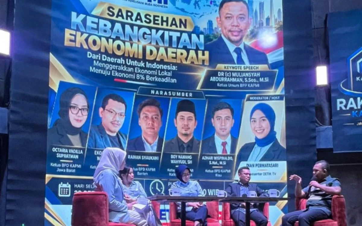 Thumbnail Berita - Gelar Sarasehan Kebangkitan Ekonomi Daerah, Ketum Muliansyah Abdurahman: KAPMI Hadir Memastikan Ekonomi 8% Berkeadilan