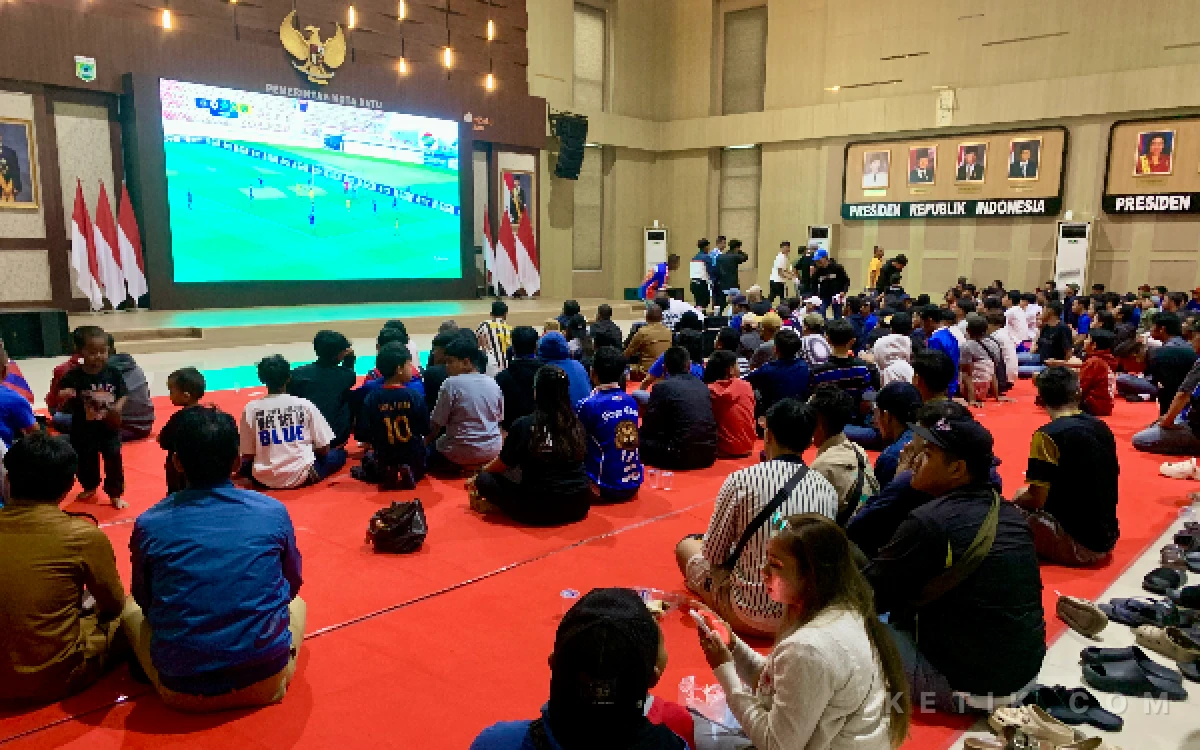 Thumbnail Berita - Yuk Nobar Final Piala Dunia 2026 di Balai Kota Batu, Gratis dan Terbuka untuk Seluruh Masyarakat