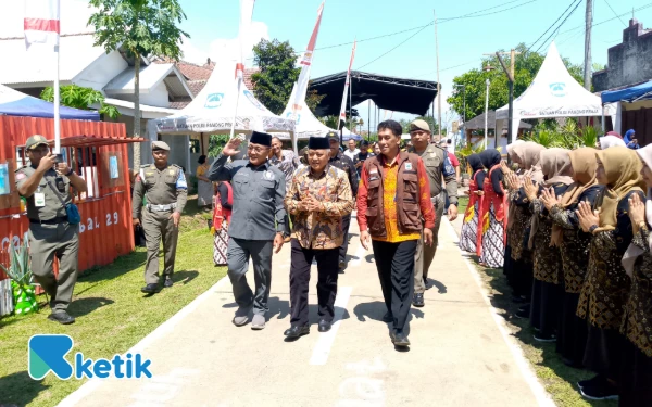 Thumbnail Bupati Malang Kunjungi RT 29 Desa Sukoanyar Juara 1 Lomba SAK RT, Ini Keunggulannya