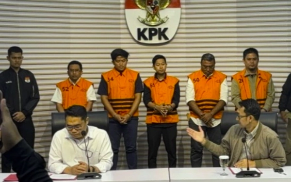 Thumbnail Berita - Bupati Kolaka Timur Diciduk KPK, Minta Fee 8 Persen dari Pembangunan RSUD Rp126 M