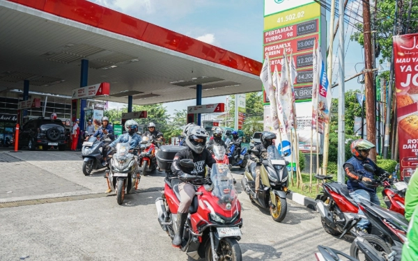 Thumbnail Berita - Libur Nataru Lebih Irit, Ini Kiat Berkendara Hemat BBM