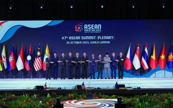 Thumbnail Berita - Prabowo Hadiri KTT Ke-47 ASEAN di Kuala Lumpur, Tekankan Penguatan Solidaritas Kawasan