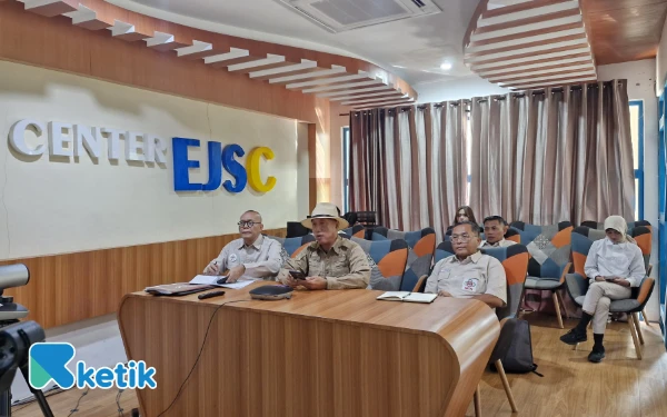 Thumbnail Berita - Delegasi DPD Jatim Siap Sukseskan Munas HKTI di Jakarta, Dihadiri Presiden Prabowo