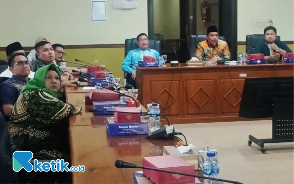 Thumbnail Di Sidoarjo, Ribuan Anak Tidak Sekolah karena Tak Punya Biaya dan Tak Minat Belajar