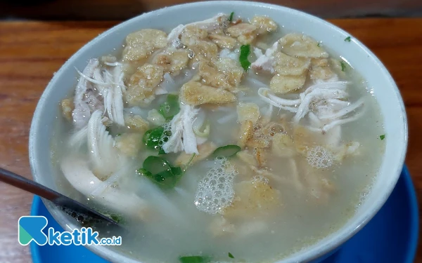 Thumbnail Soto Semarang: Kuliner Khas dengan Kuah Bening dan Cita Rasa Kaya Rempah