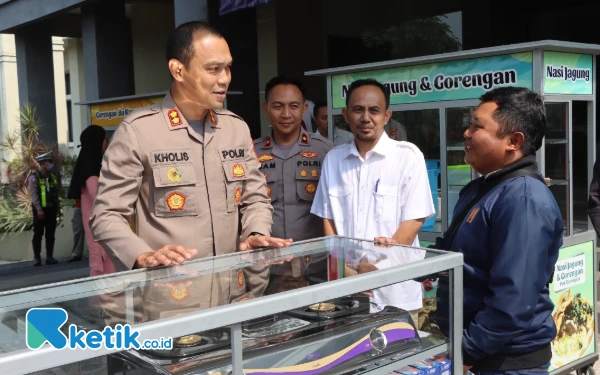 Thumbnail Kapolres Malang AKBP Putu Kholis Lakukan 2.859 Penanganan Tragedi Kanjuruhan