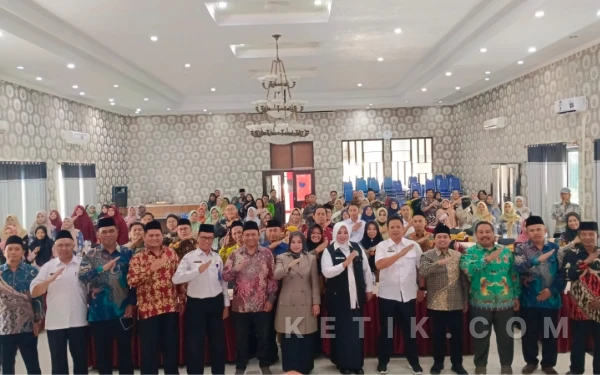 Buka Workshop SD Swasta se-Kabupaten Situbondo, Ini Pesan Wabup Ulfi