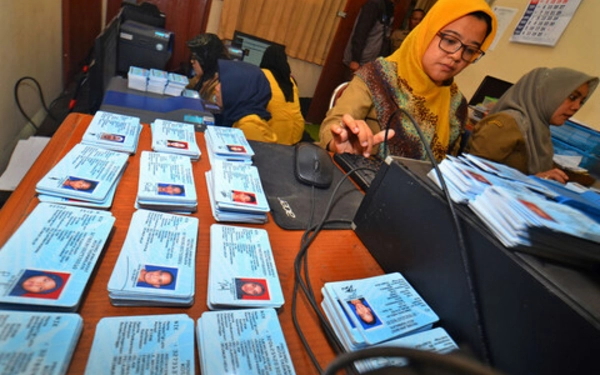Jangan Mau Kalau Masuk Gedung Dimintai KTP dan Difoto, Melanggar Undang-Undang PDP!