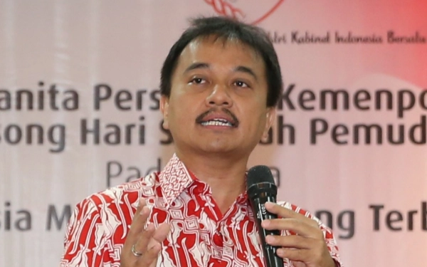 Thumbnail Berita - Roy Suryo Cs Resmi Jadi Tersangka Kasus Tuduhan Ijazah Palsu Jokowi