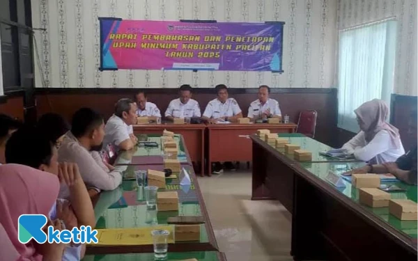 Thumbnail Berita - Kenaikan UMK Pacitan Dibahas Pekan Ini, Libatkan Pengusaha dan Serikat Pekerja