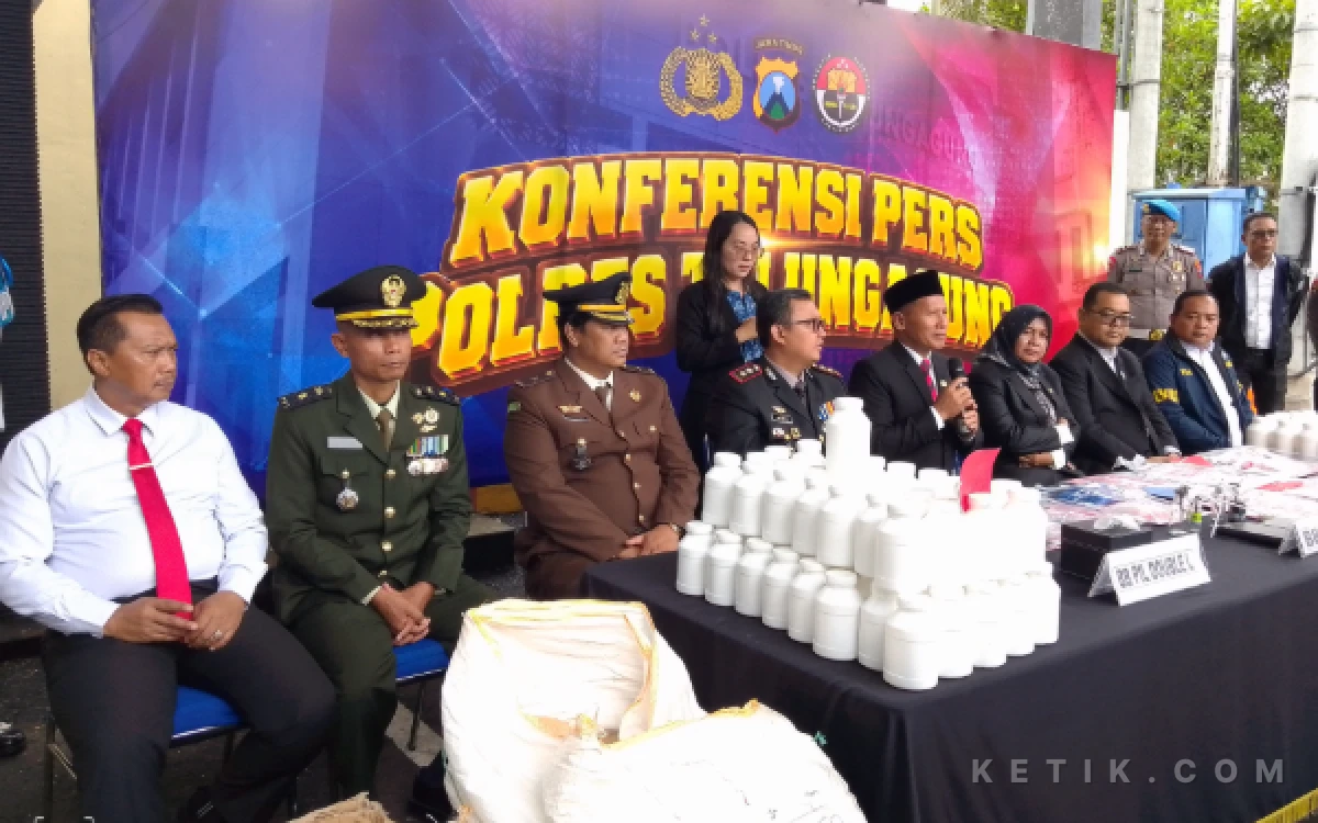 Thumbnail Berita - Selamatkan Generasi Muda dari Narkoba, Bupati Tulungagung Apresiasi Gebrakan Kapolres Wiwin!