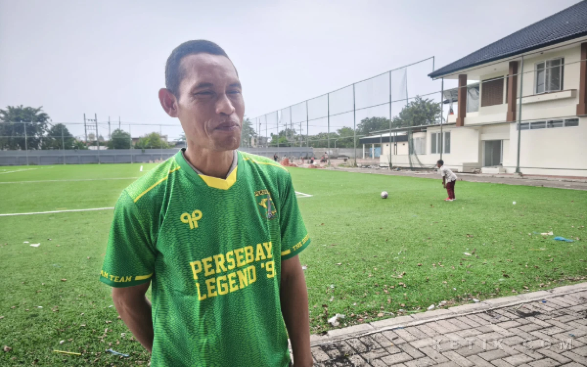 Thumbnail Berita - Legenda Persebaya Class of 97 Doakan Bajul Ijo Juara di Usia 100 Tahun