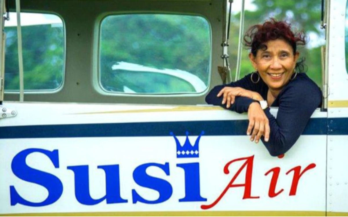 Thumbnail Berita - Profil Susi Pudjiastuti, Sosok Mandiri yang Meniti Karier dari Nol hingga Jadi Menteri