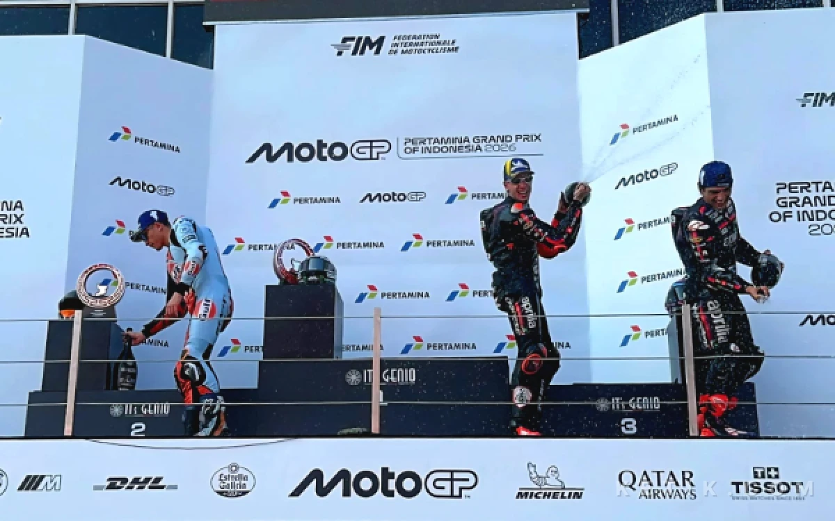Thumbnail Berita - Kecuali Marco Bezzecchi! Podium Moto3, Moto2 dan MotoGP Mandalika Dikuasai Spanyol