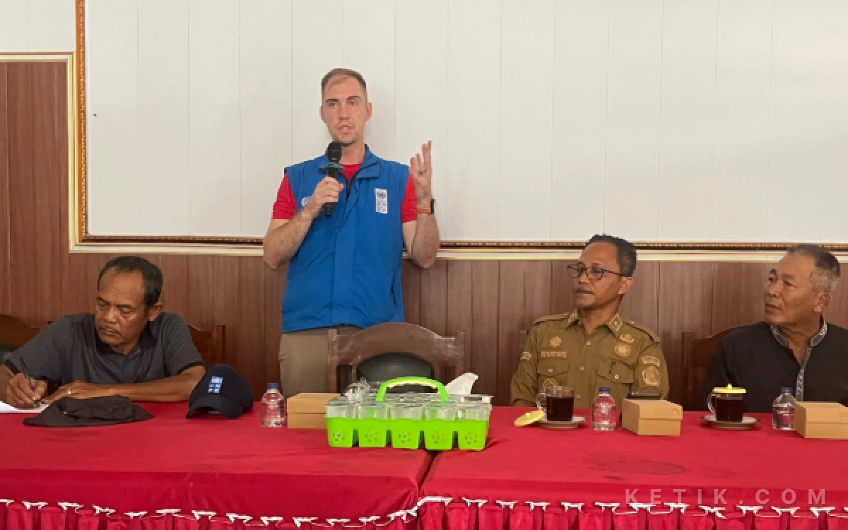Thumbnail Berita - Brebes Masuk Program Strategis Nasional, Pesisir Kaliwlingi Jadi Fokus Restorasi Karbon Biru