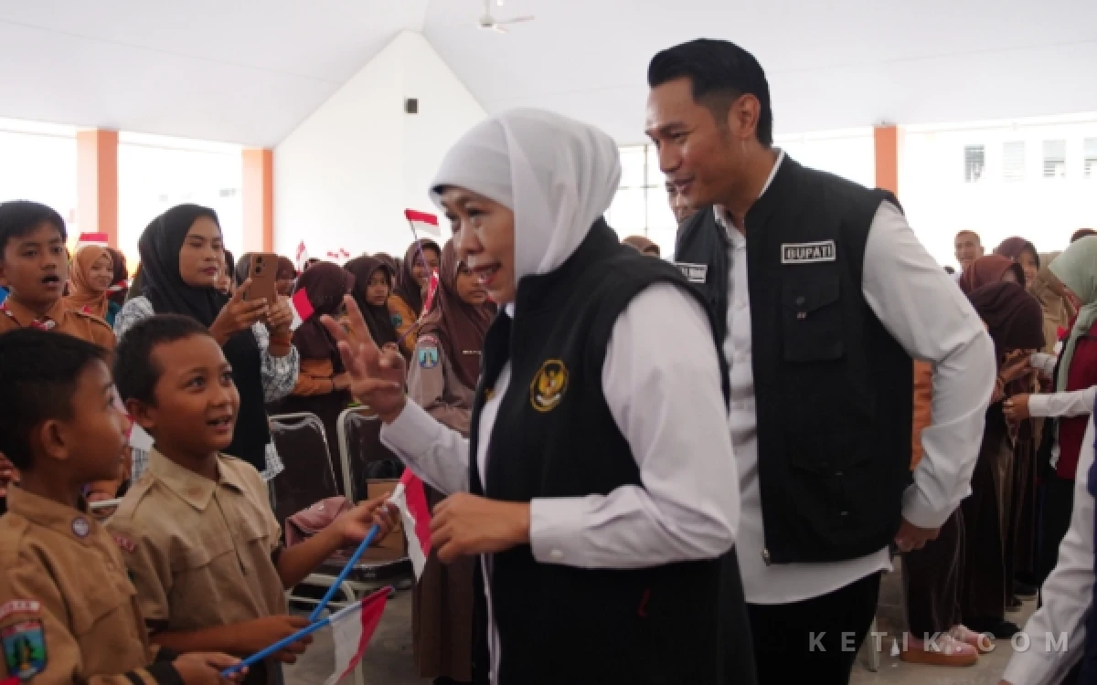 Thumbnail Berita - Tinjau Sekolah Rakyat Terintegrasi 1 Tuban, Khofifah Bakar Semangat Siswa: Jangan Takut Bermimpi!