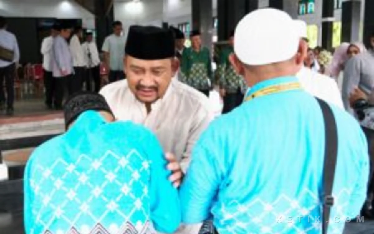 Thumbnail Bupati Anom Sambut Kepulangan Jemaah Haji Pemalang