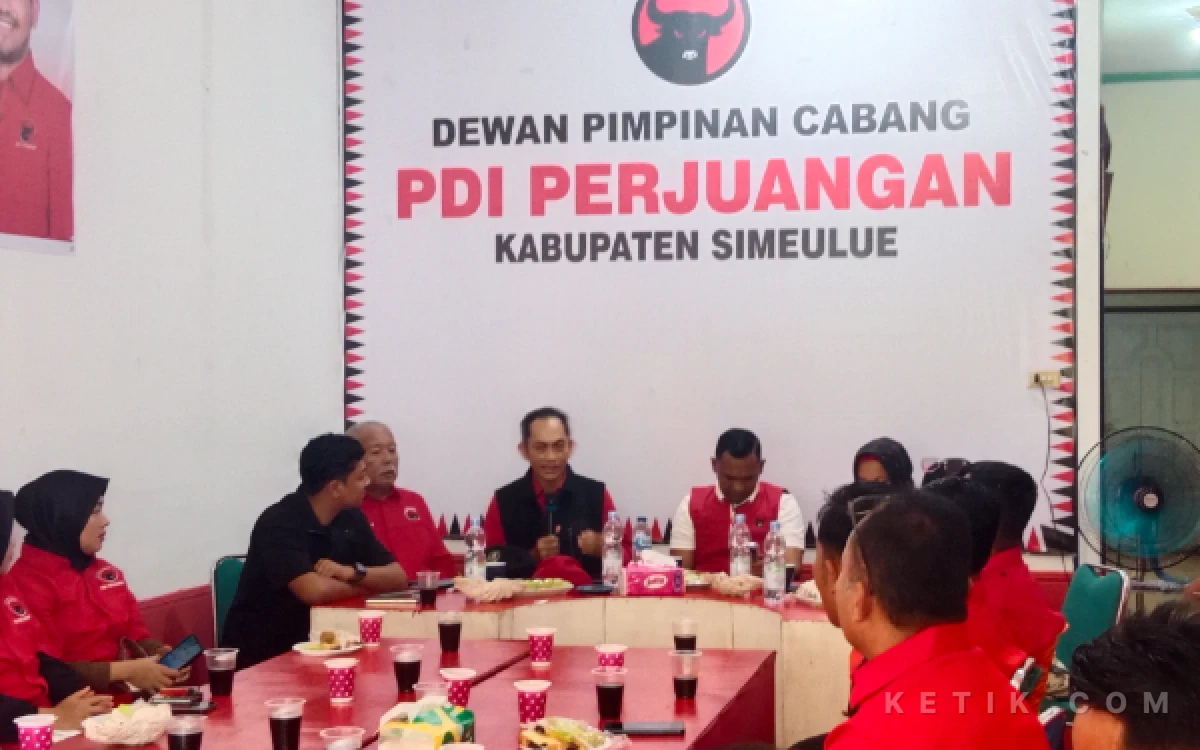 Thumbnail Berita - Ketua DPD PDI-P Aceh Jamaluddin Sambangi Simeulue