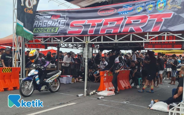 Thumbnail Kejuaraan Dandim Cup Drag Bike Rookies Diikuti 300 Peserta, Mencegah Balapan Liar di Situbondo