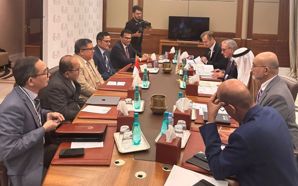 Thumbnail Berita - Fahri Hamzah Tampil di Forum Tahunan Islamic Development Bank, Gaet Investor Paparkan Program 3 Juta Rumah