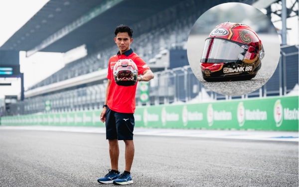 Thumbnail Berita - Bangga Sebagai Indonesia! Mario Aji Kembali Usung Keagungan Budaya Nusantara di Livery Helm Moto2 2026